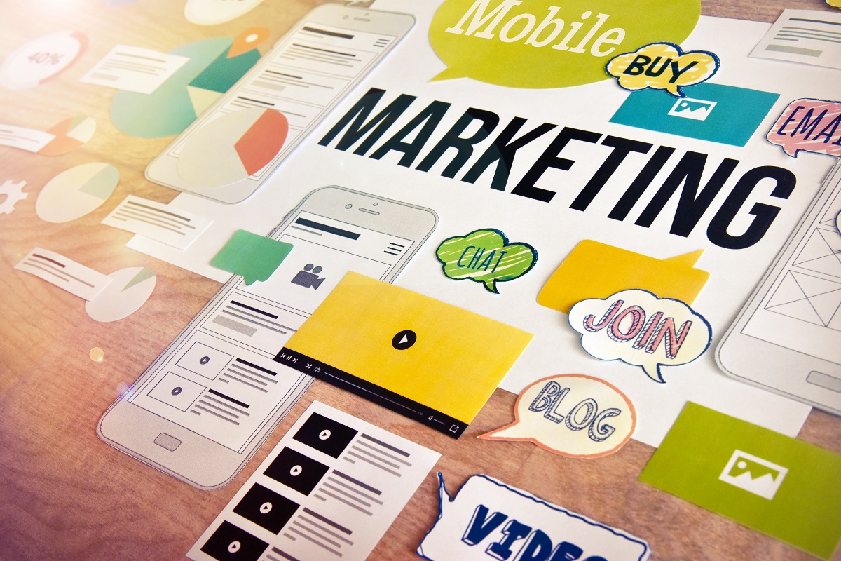 Multi-channel Advertising Strategy